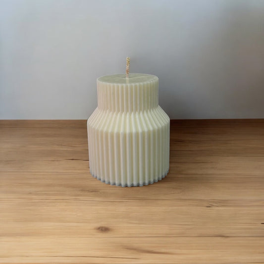 Geometric cup